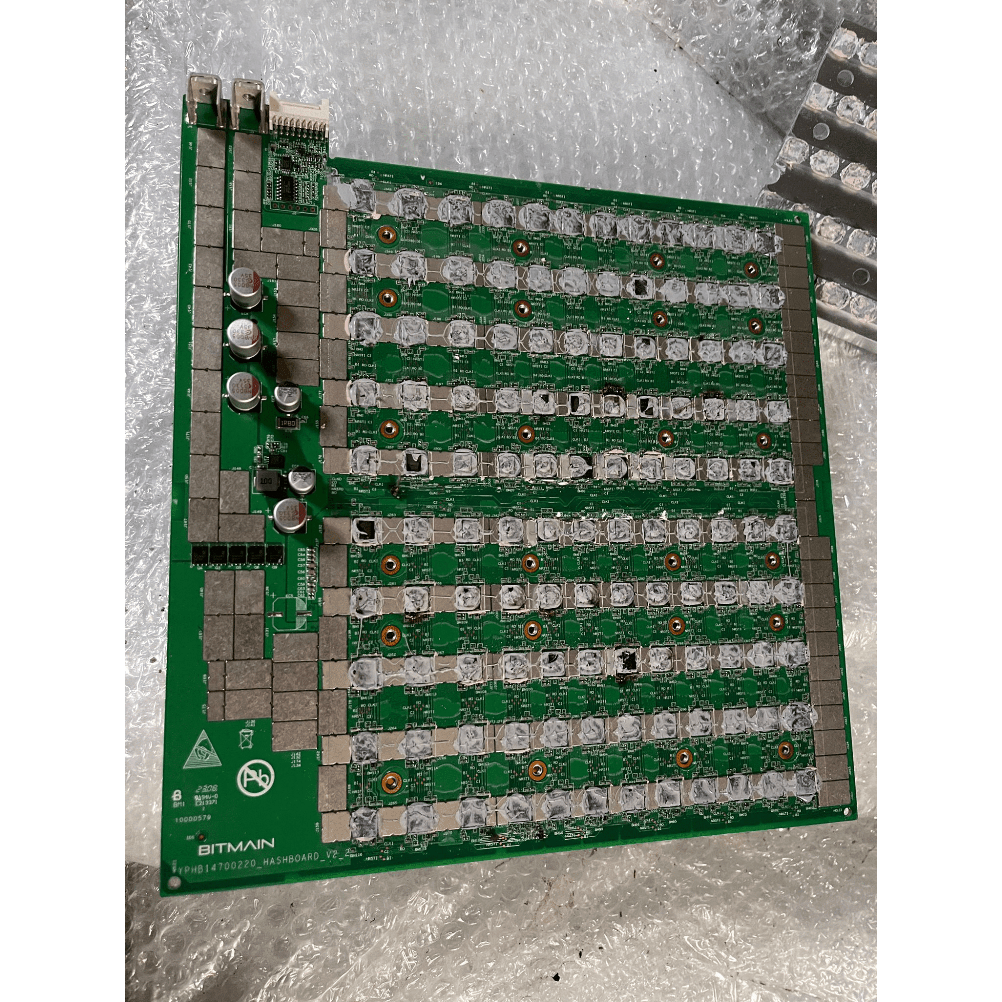 náhradný-hashboard-asic-miner-rýchly-servis-asic-minerov-cz-sk-min